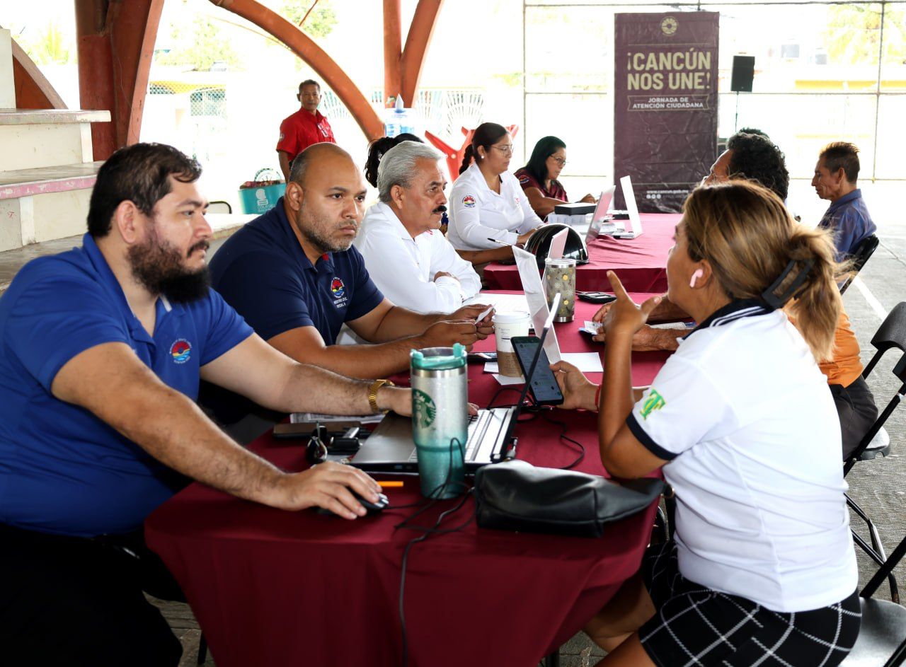 uploads/6/32/01 (727).Jpeg